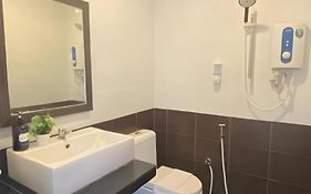 Alia Express Sendayan